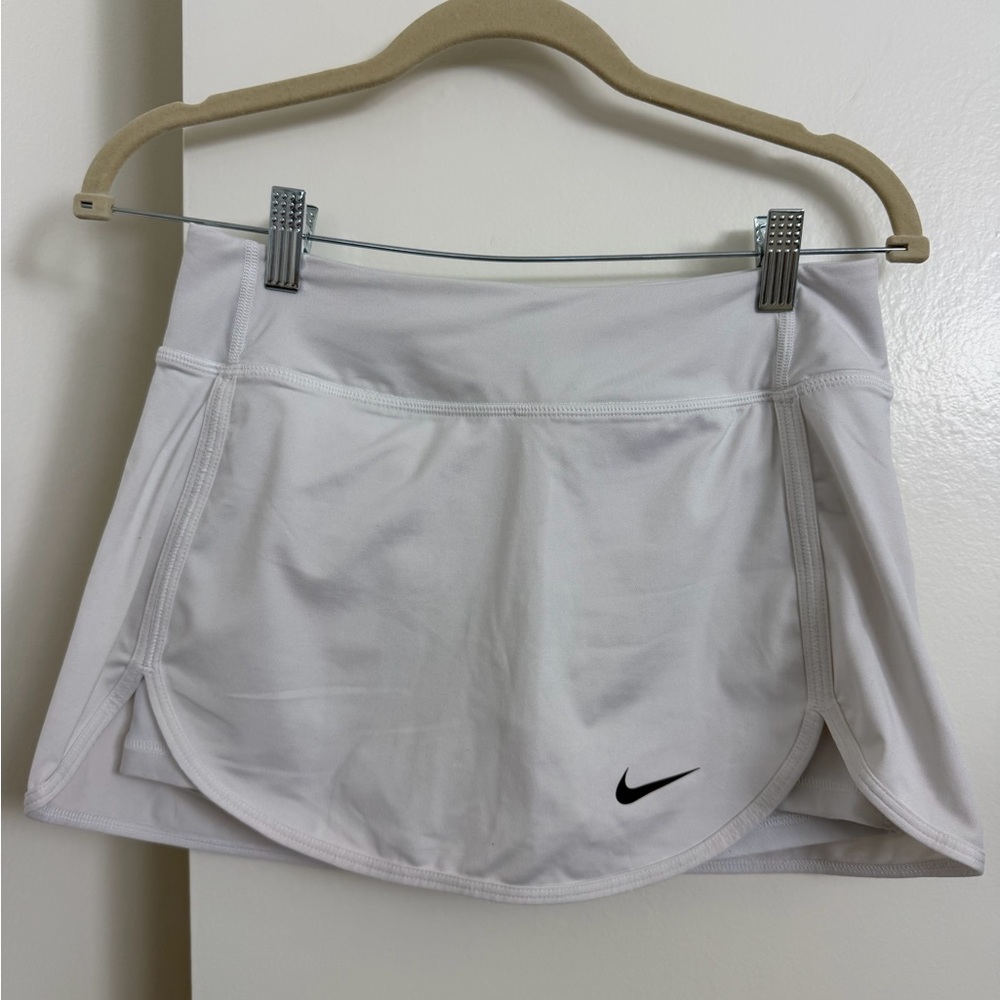 Nike Women's White Skort